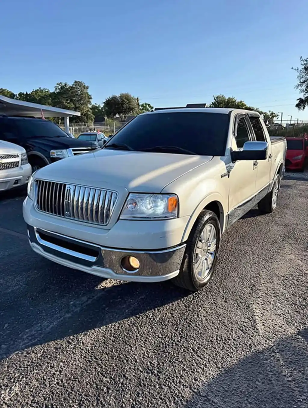 2006 Lincoln Mark 4X2's photo