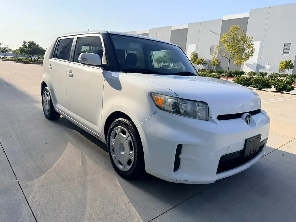 2012 Scion xB AT Release Series 9.0's photo