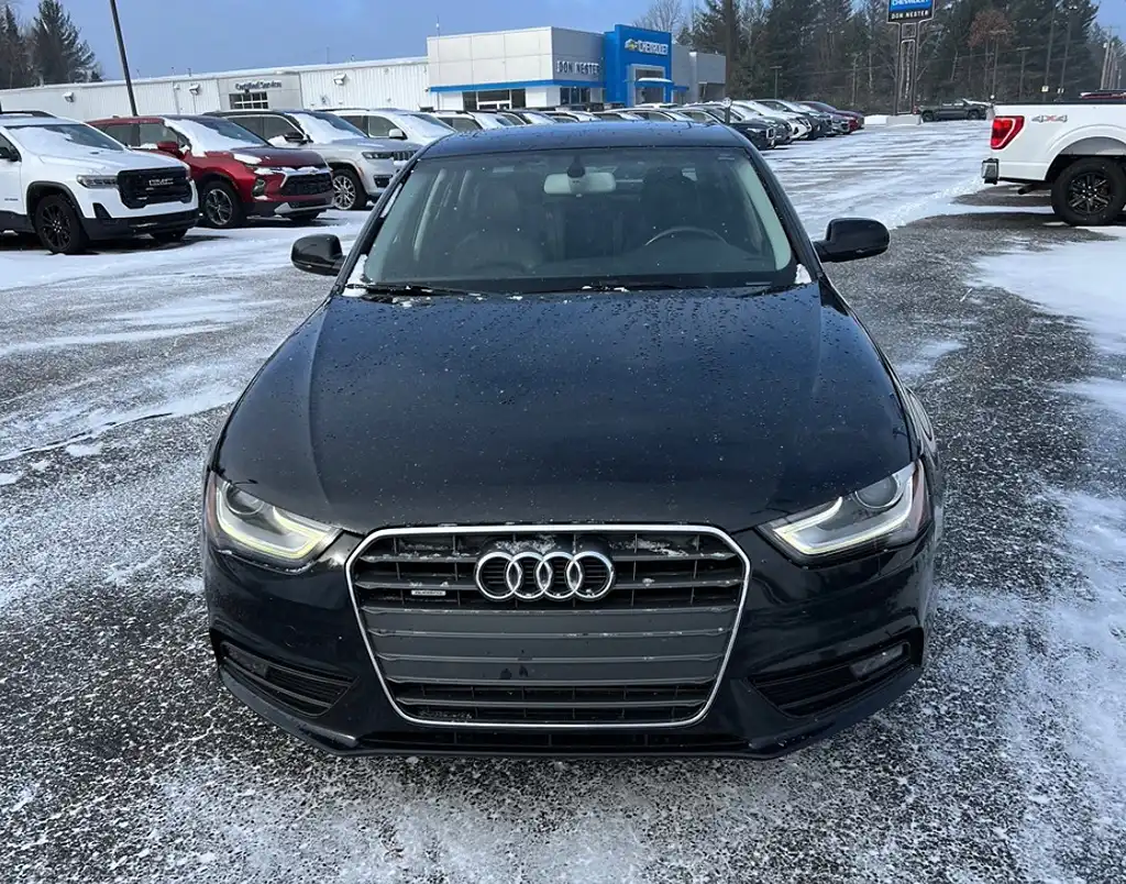 2013 Audi A4 2.0T quattro tiptronic Premium's photo