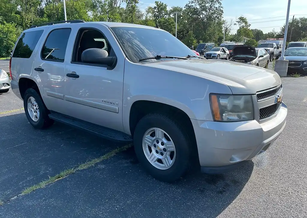 2008 Chevrolet Tahoe LS 2WD's photo