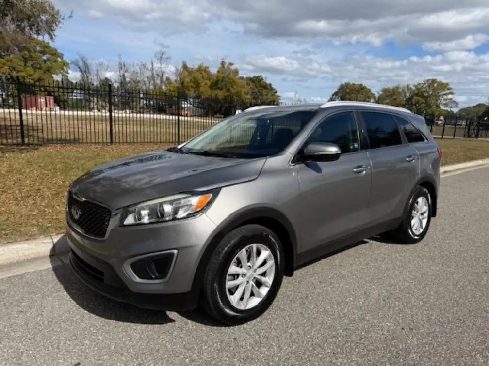 2017 Kia Sorento LX Auto's photo