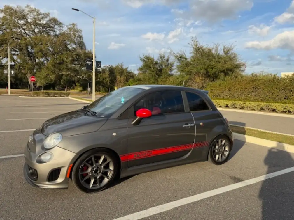2013 FIAT 500 Abarth's photo