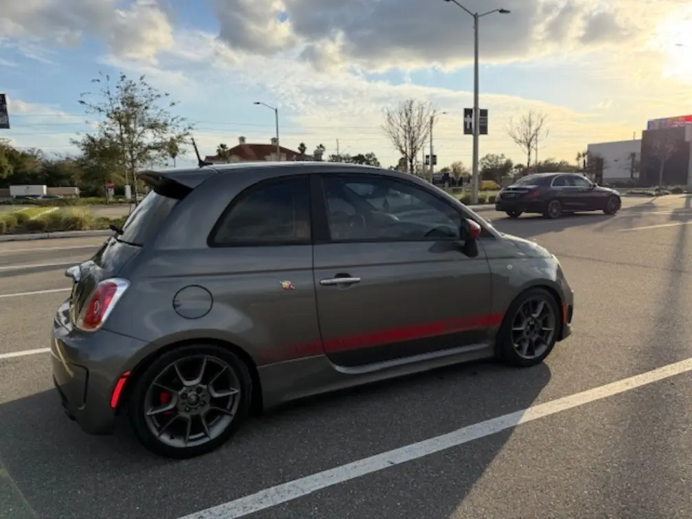 2013 FIAT 500 Abarth photo 4