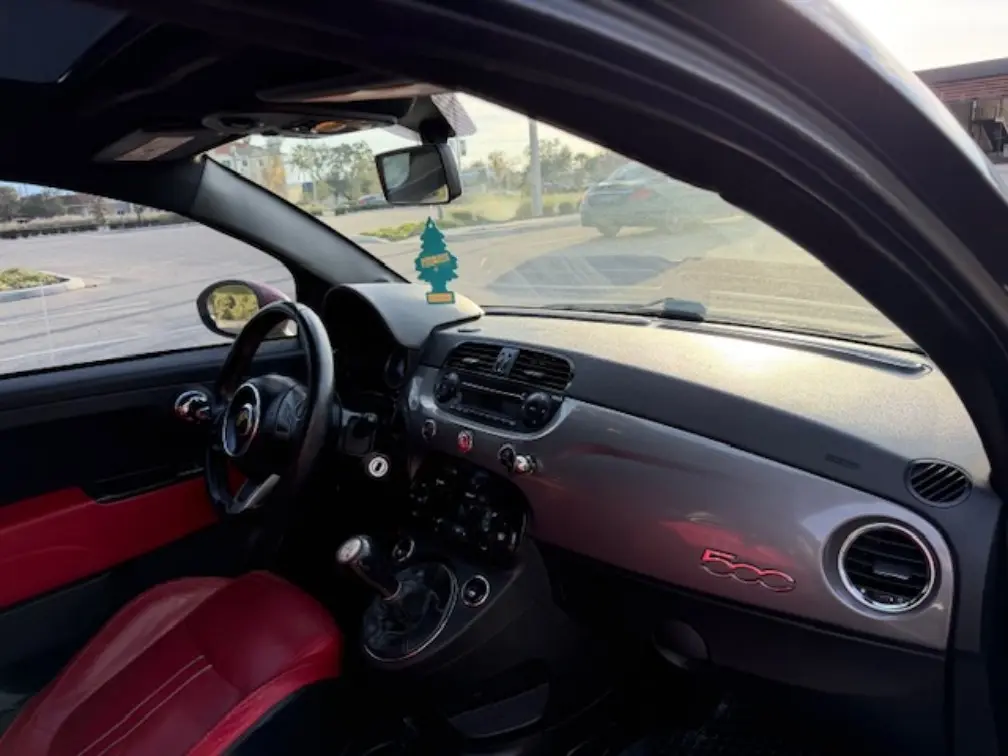 2013 FIAT 500 Abarth photo 5