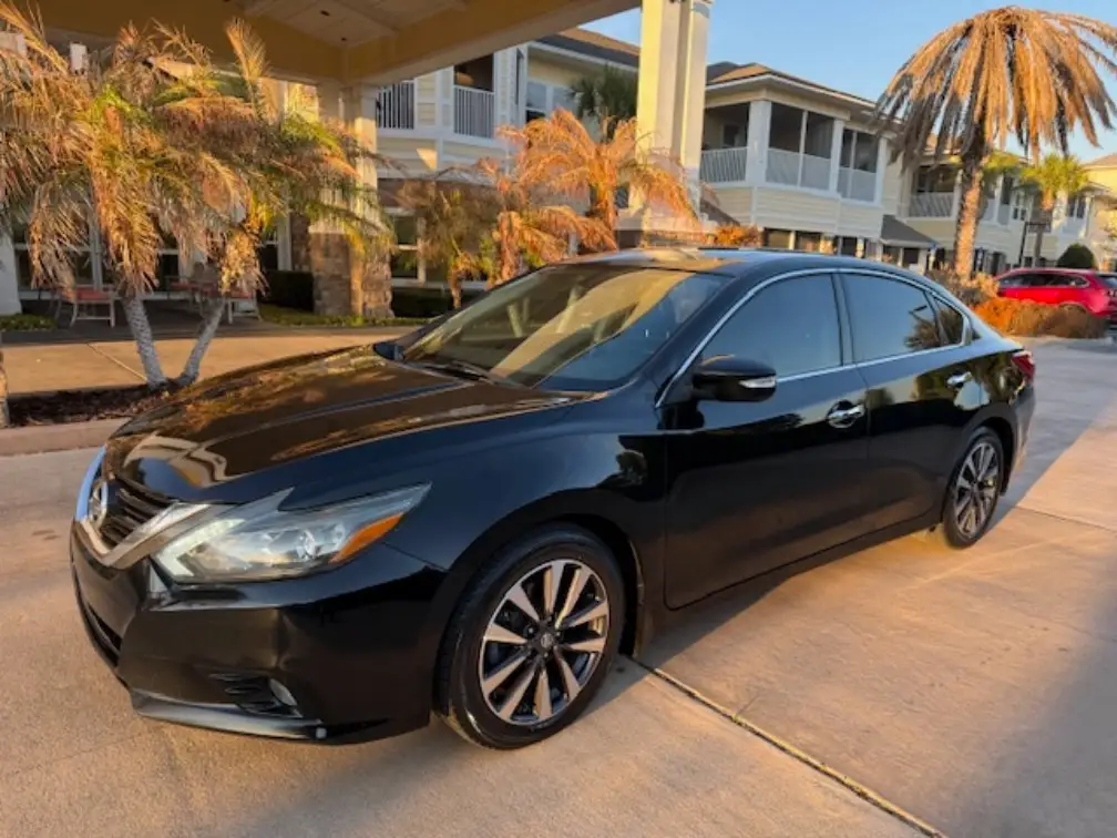 2016 Nissan Altima 2.5 SL photo 1