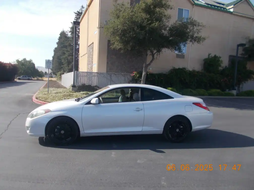 2006 Toyota Camry Solara SE 5AT's photo
