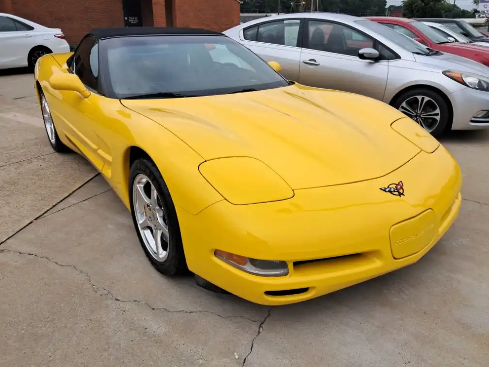 2004 Chevrolet Corvette Convertible's photo
