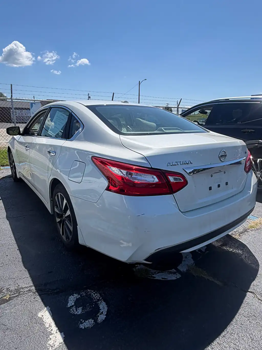 2016 Nissan Altima 2.5 SL's photo
