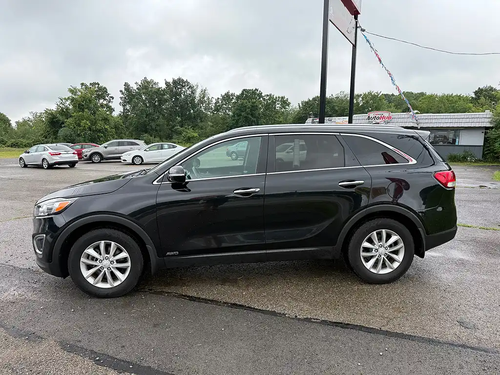 2017 Kia Sorento LX AT 4WD's photo
