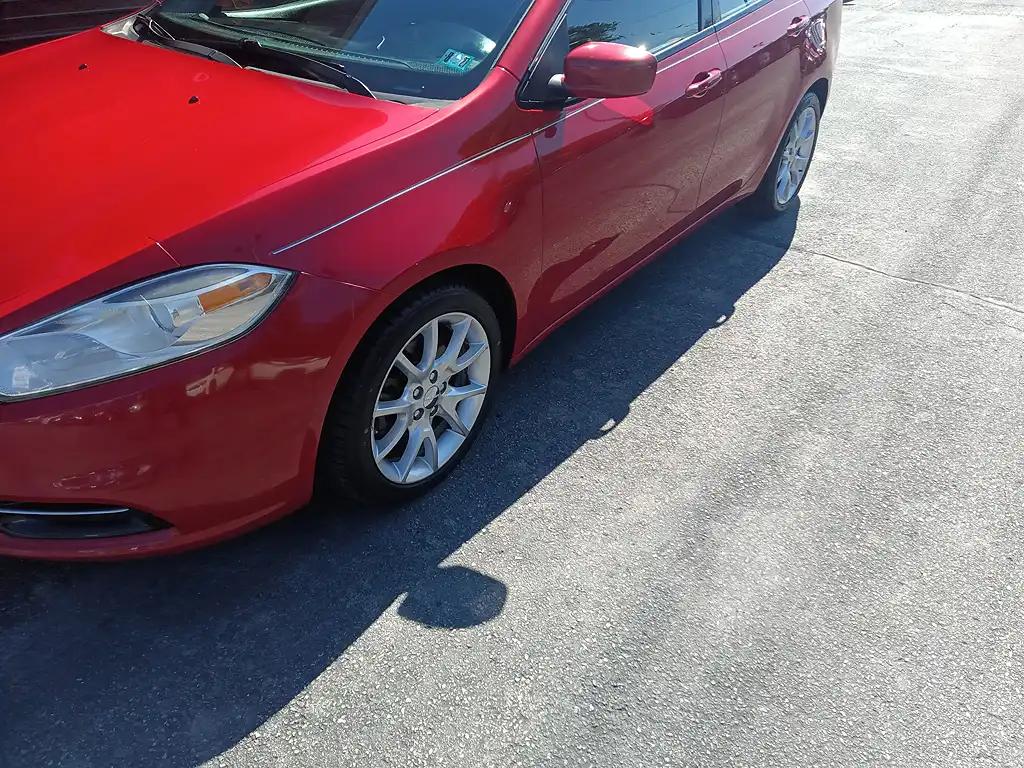 2013 Dodge Dart 2.0 SXT's photo