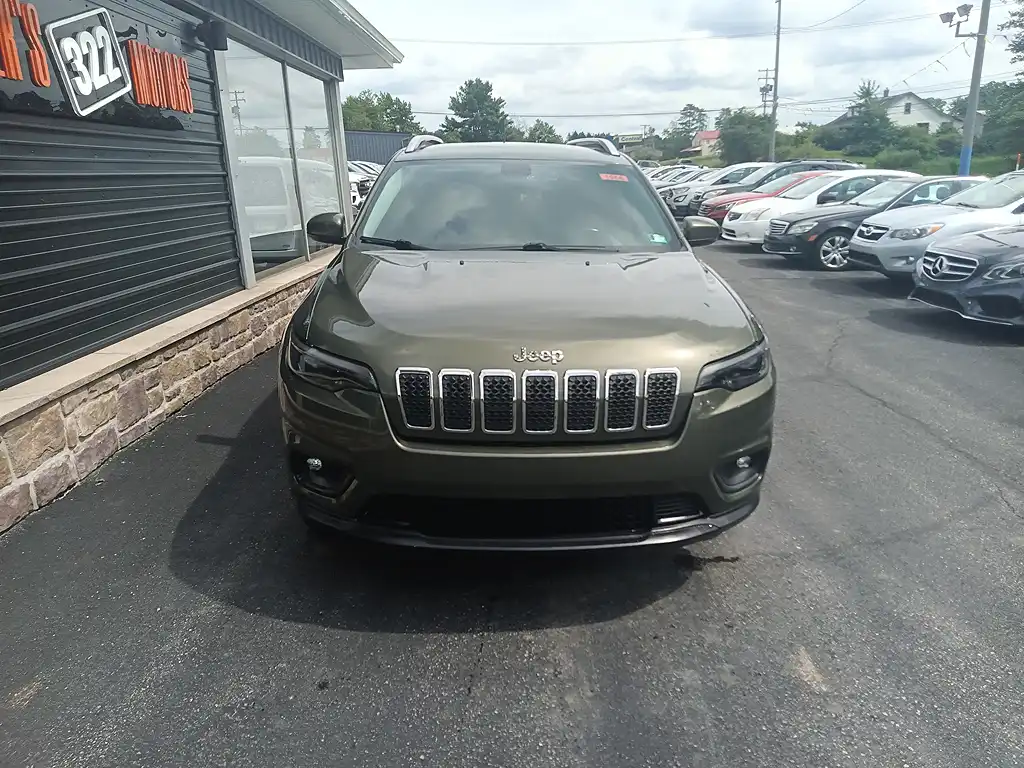2019 Jeep Cherokee Latitude Plus 4WD's photo