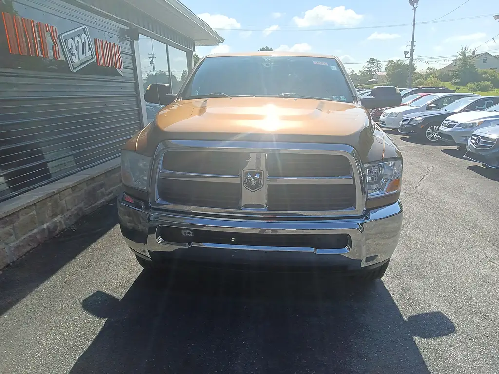 2011 RAM 2500 SLT 4WD Mega Cab photo 1
