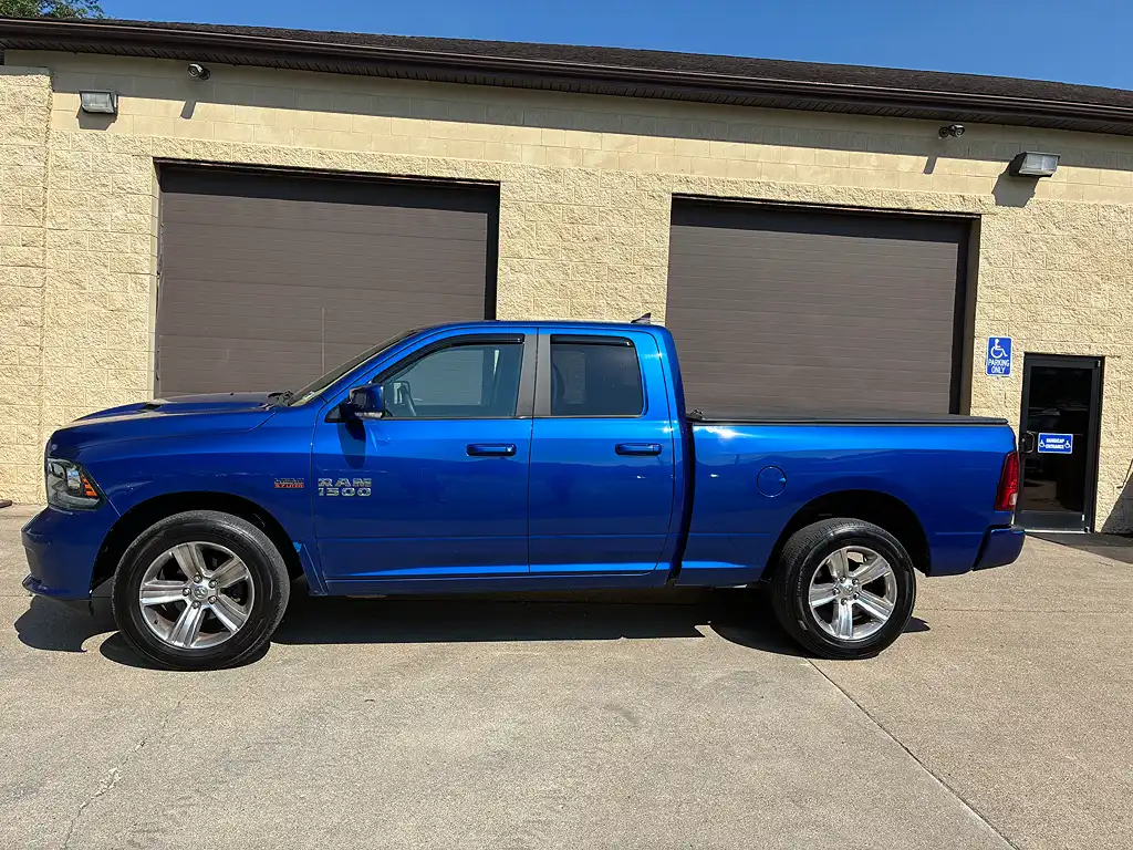 2017 RAM 1500 Sport 4x4 Quad Cab 6'4's photo