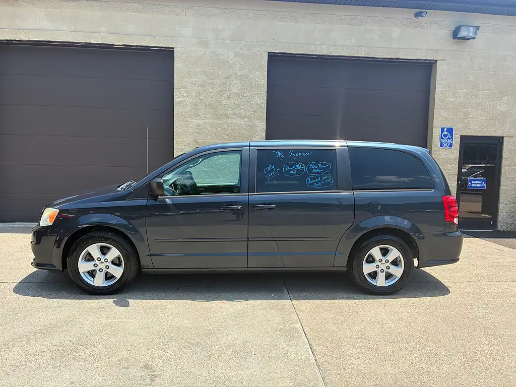 2013 Dodge Grand Caravan SE's photo