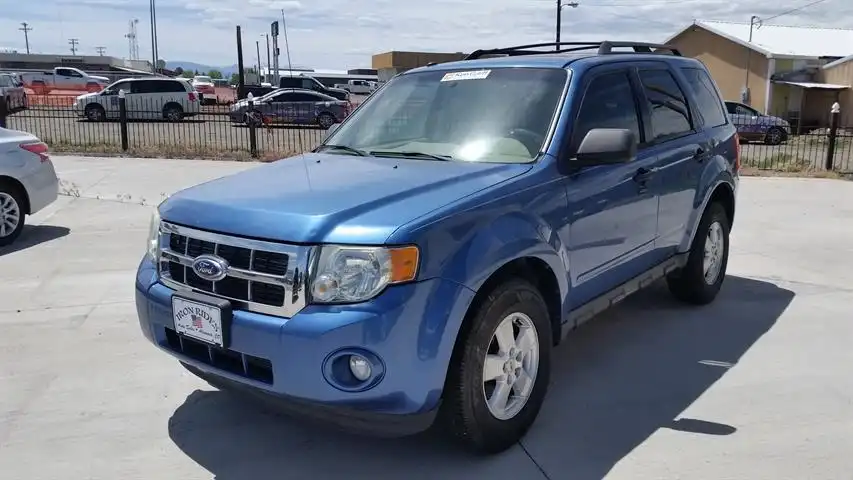 2010 Ford Escape XLT 2.5L's photo