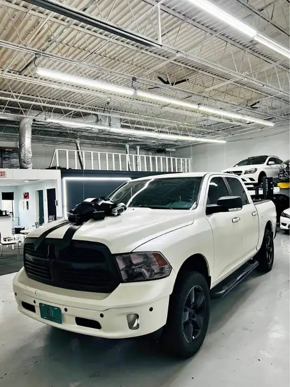 2018 RAM 1500 Big Horn 4x4 Crew Cab 5'7's photo