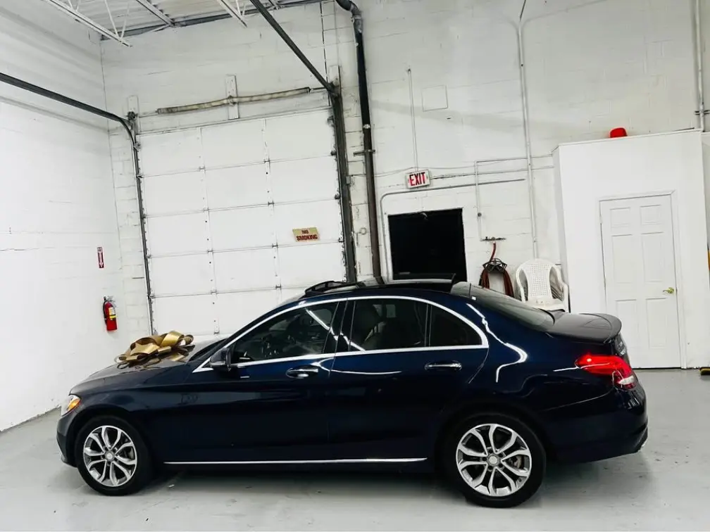 2016 Mercedes-Benz C-Class C300 4MATIC photo 4