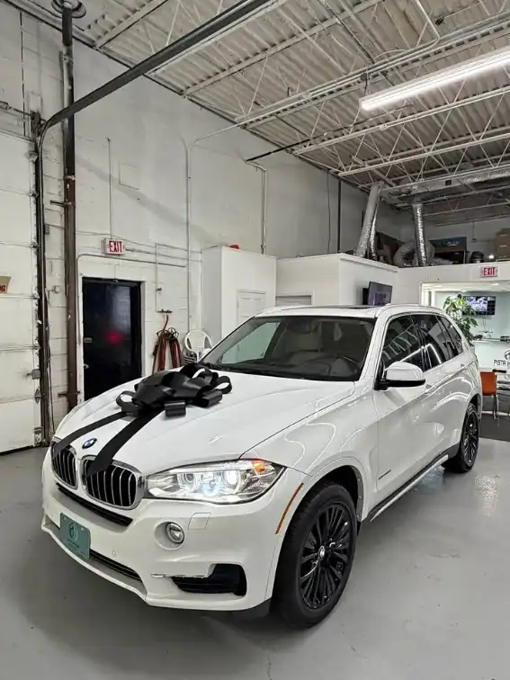 2016 BMW X5 xDrive35i's photo