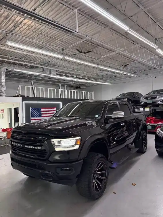 2022 RAM 1500 Laramie 4WD Crew Cab 5'7's photo