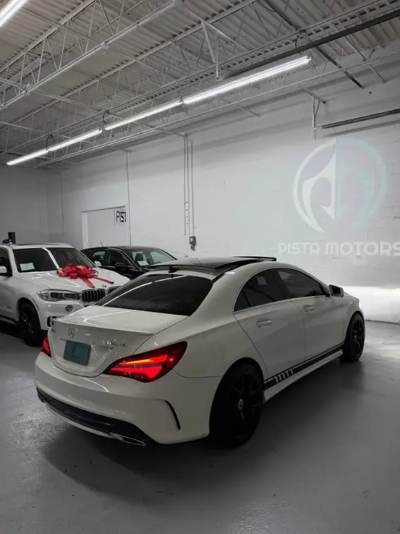 2017 Mercedes-Benz C-Class C300 4MATIC photo 5