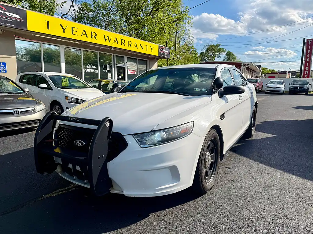 2016 Ford Taurus's photo