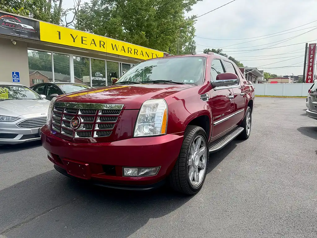 2007 Cadillac Escalade EXT Base's photo