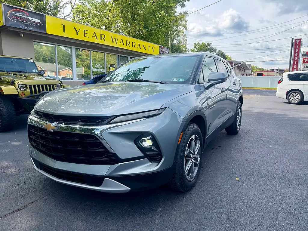 2023 Chevrolet Blazer 2.0T 2LT AWD's photo