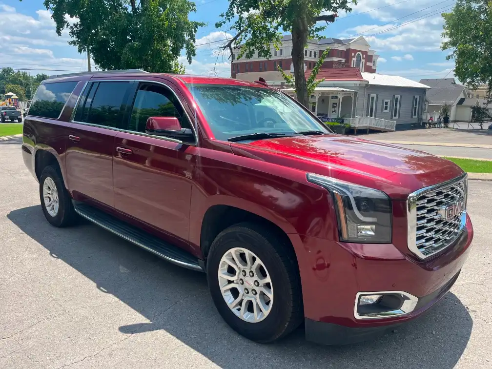 2018 GMC Yukon 2WD SLT's photo