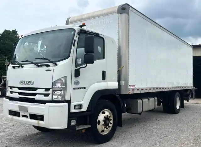2018 Isuzu FTR's photo