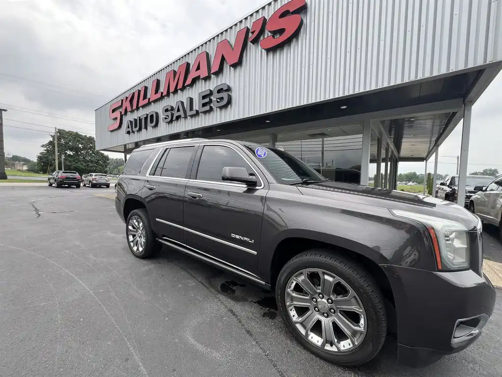 2015 GMC Yukon 4WD Denali's photo