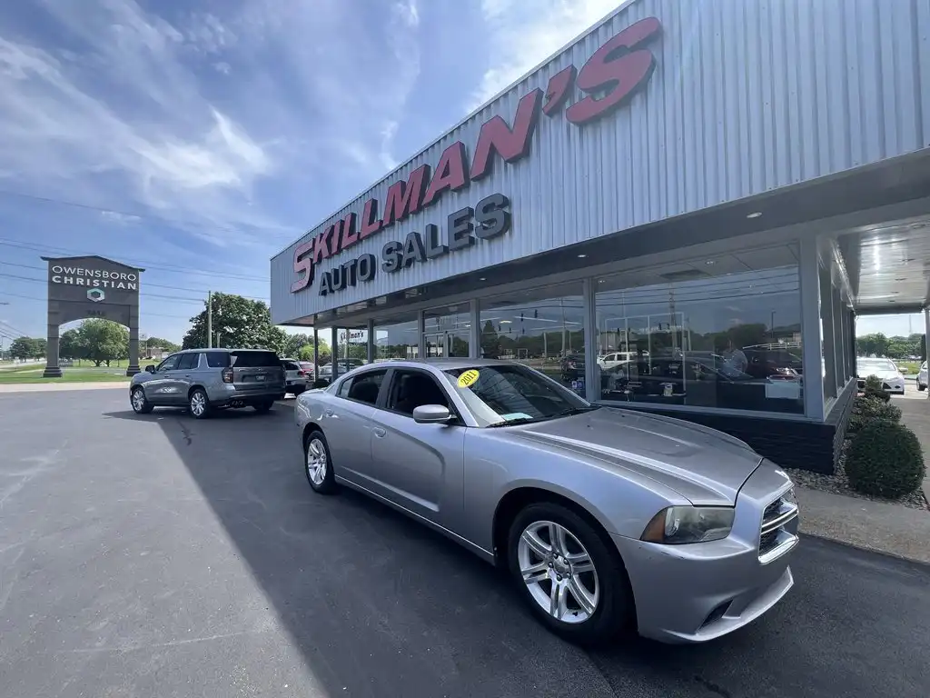 2011 Dodge Charger SE's photo