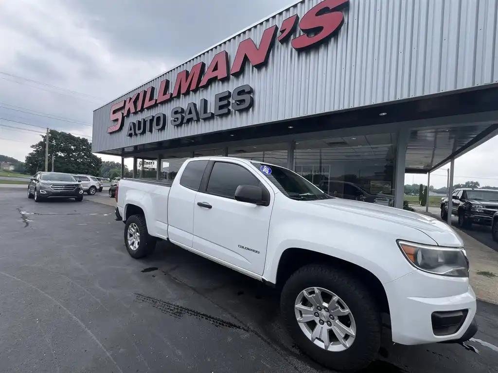 2017 Chevrolet Colorado 4WD Work Truck Extended Cab's photo