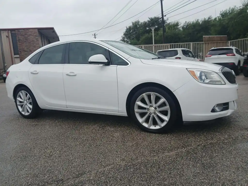 2017 Buick Verano Leather Group 1SL's photo