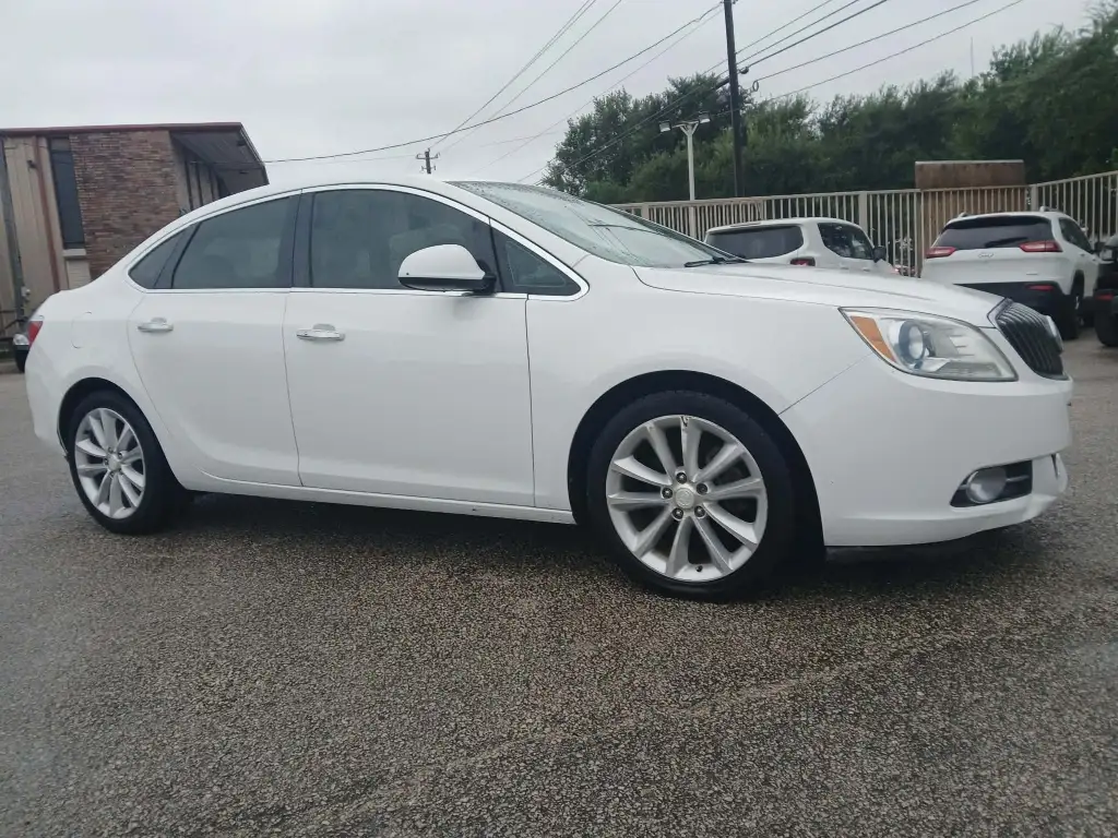 2017 Buick Verano Leather Group 1SL's photo