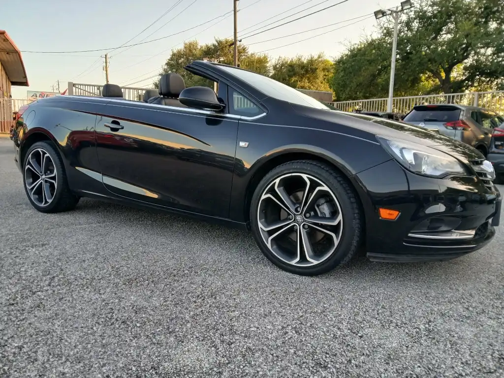 2016 Buick Cascada Premium's photo