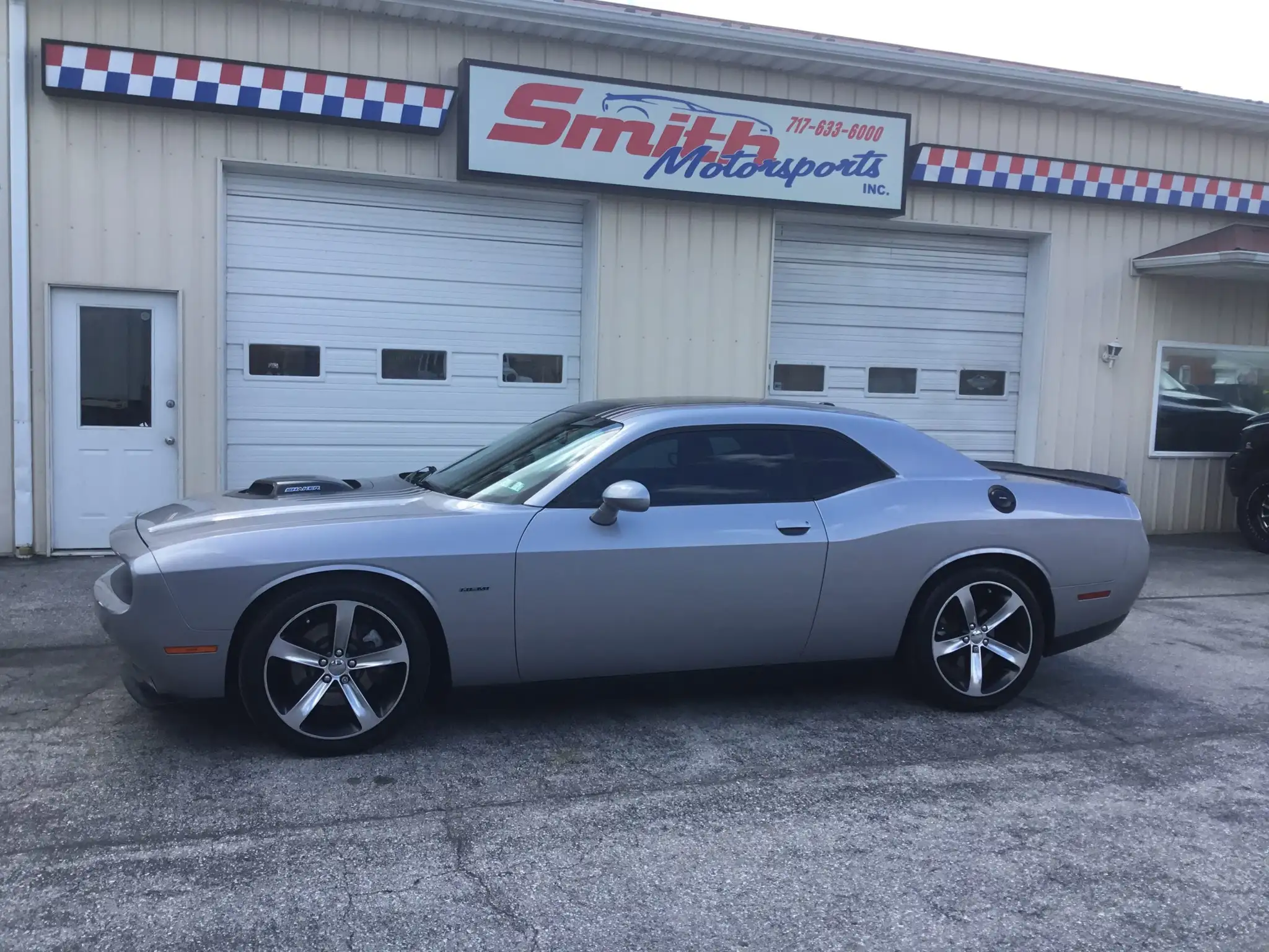 2015 Dodge Challenger R/T Shaker's photo