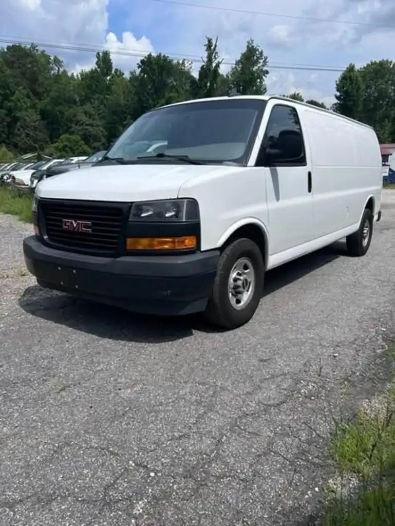 2018 GMC Savana Cargo Van 2500 Extended WB's photo