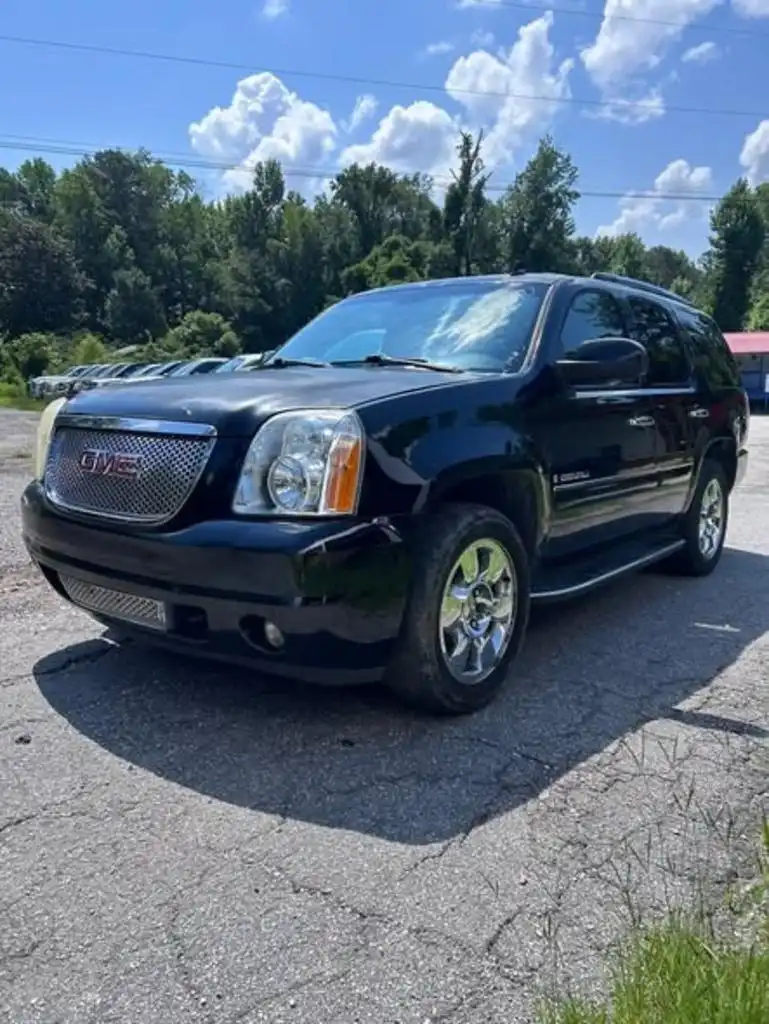 2008 GMC Yukon Denali - 2WD's photo