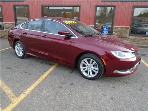 2016 Chrysler 200 Limited's photo