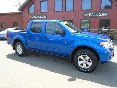 2013 Nissan Frontier 4.0 SV Crew Cab 4X4 AT SWB's photo
