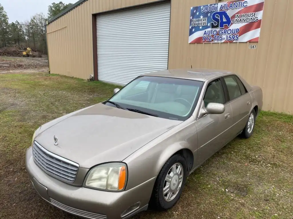 2004 Cadillac DeVille Base's photo