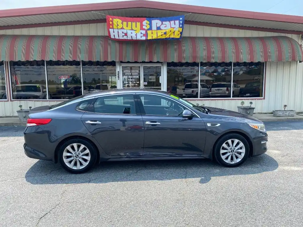 2018 Kia Optima EX AT's photo