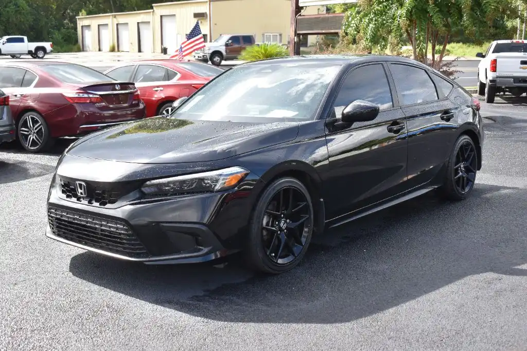 2024 Honda Civic Sport CVT's photo