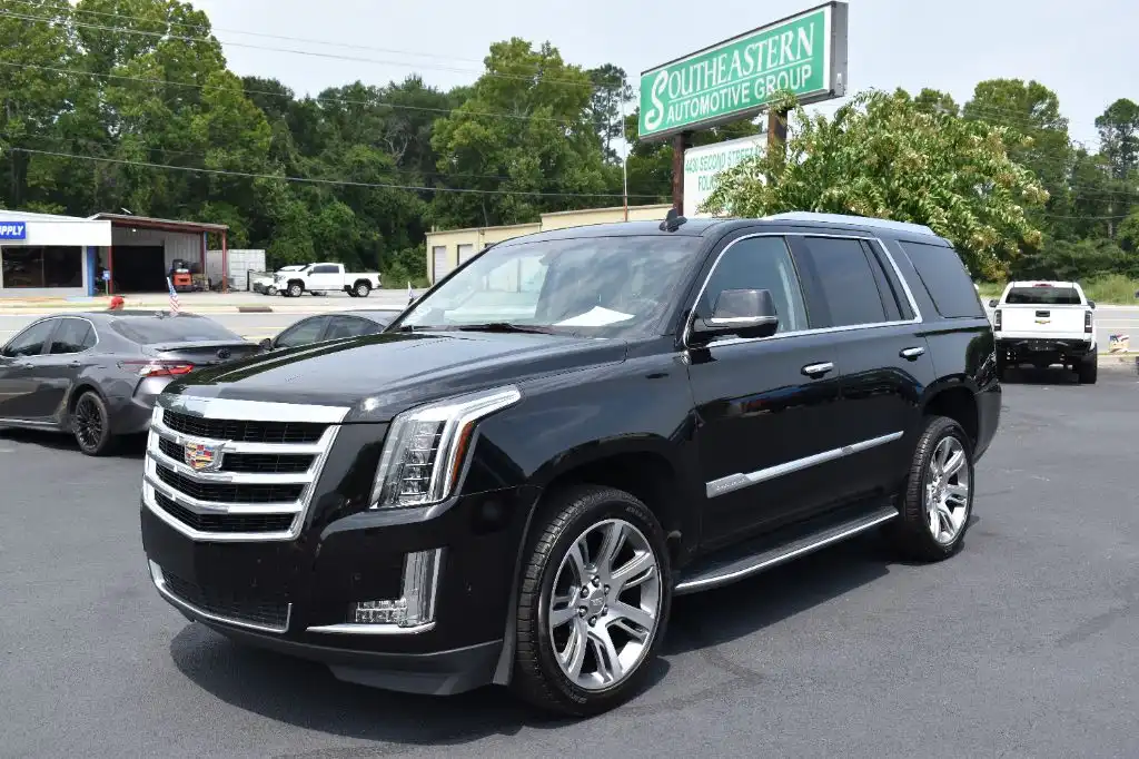 2019 Cadillac Escalade 2WD's photo
