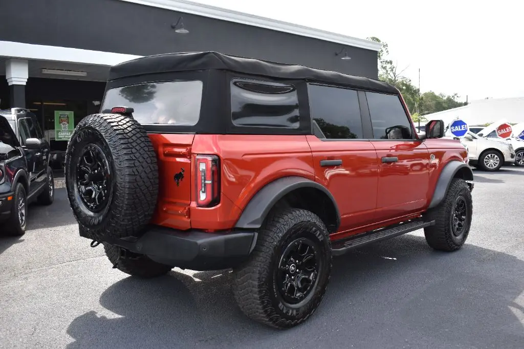 2024 Ford Bronco Wildtrak 4WD photo 5