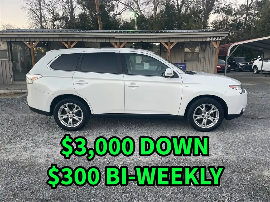 2014 Mitsubishi Outlander GT S-AWC's photo