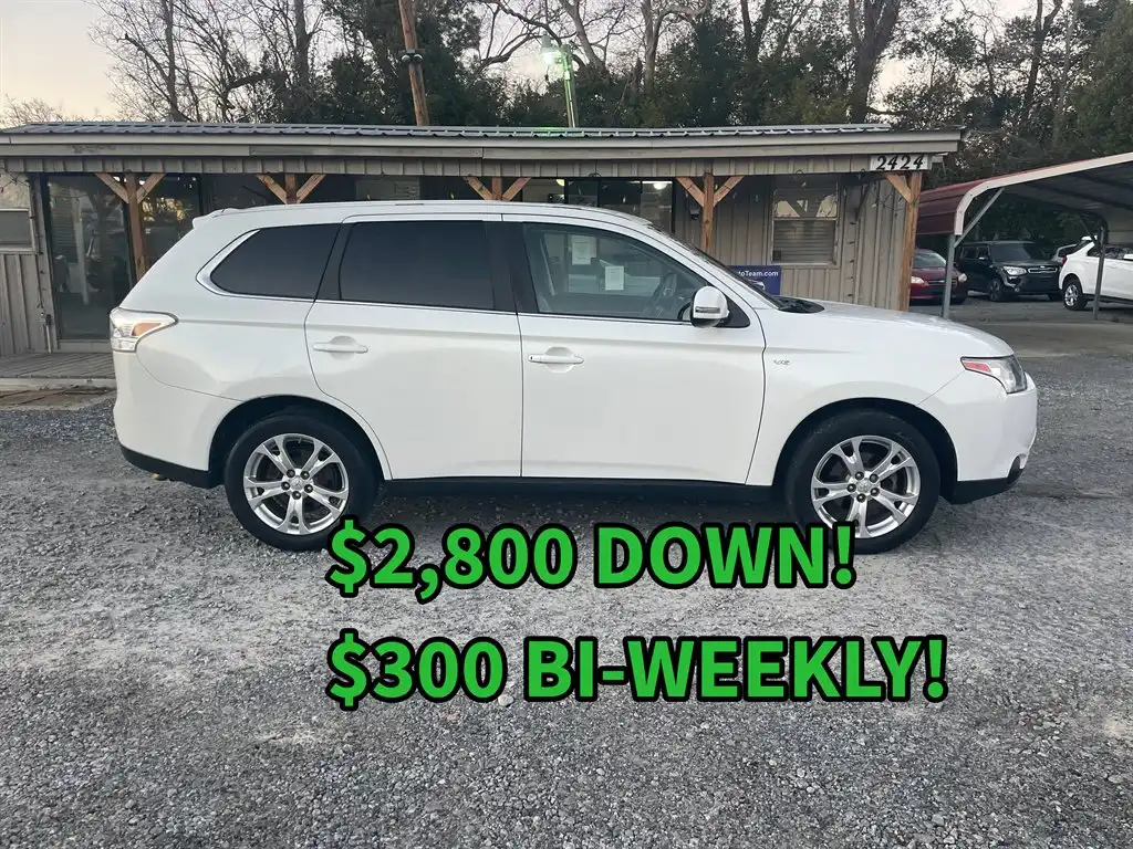 2014 Mitsubishi Outlander GT S-AWC's photo