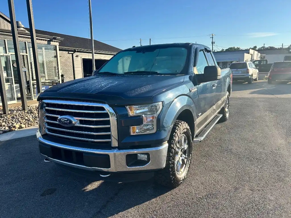 2016 Ford F-150 XLT 4WD SuperCab 6-1/2' Box's photo