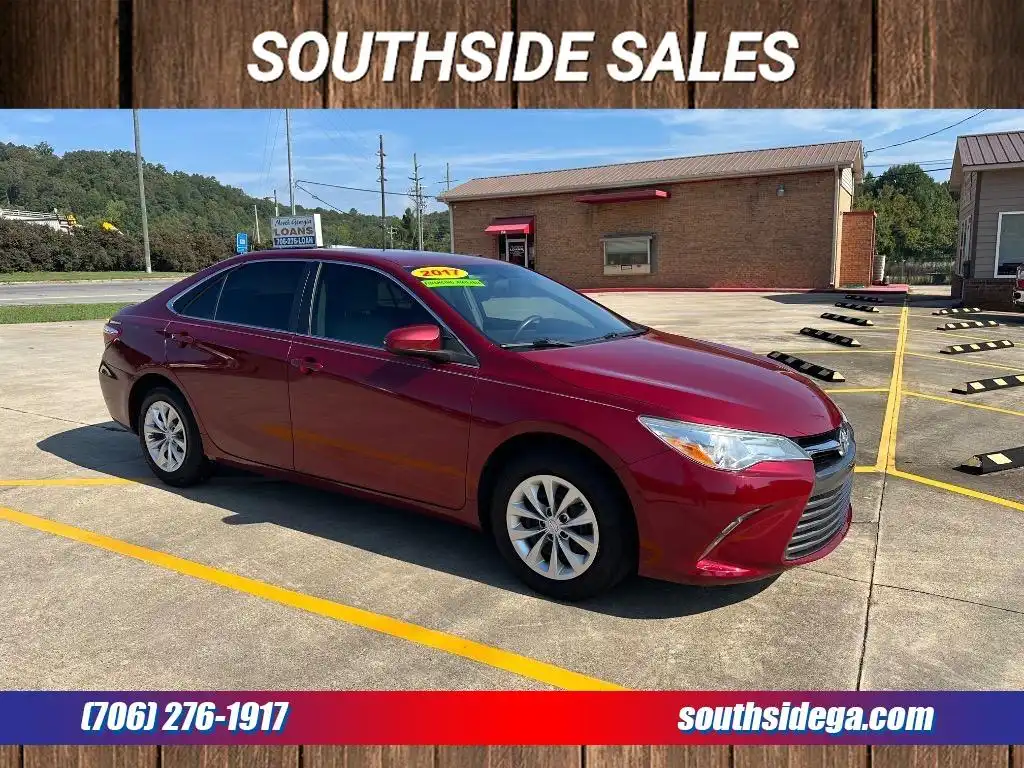 2017 Toyota Camry 2.5 Auto LE's photo