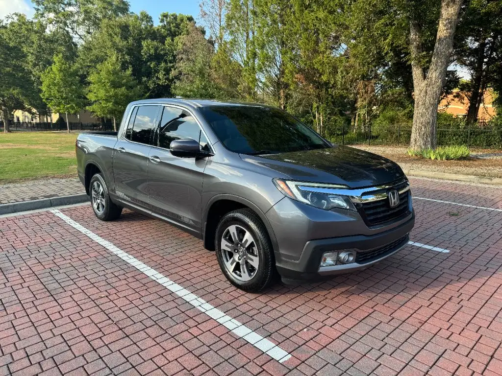 2017 Honda Ridgeline RTL AWD E's photo